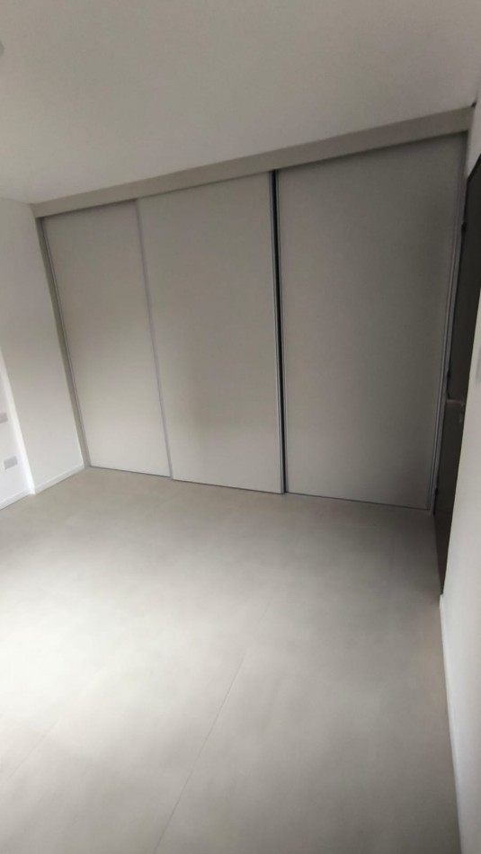 ¡A ESTRENAR! Departamento de 1 dormitorio con cochera en pleno centro de Villa Carlos Paz