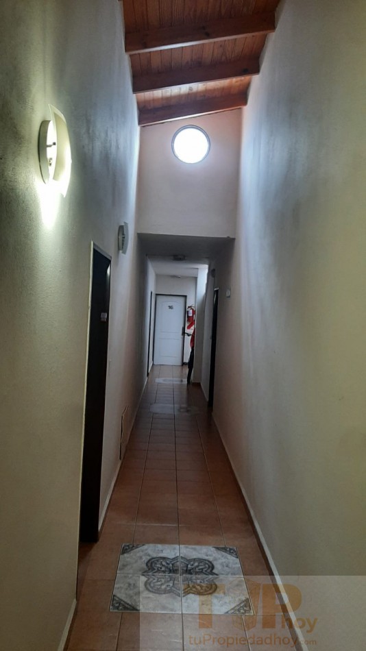 CARLOS PAZ DEPARTAMENTO CON EXCELENTE LUMINOSIDAD Y VISTA