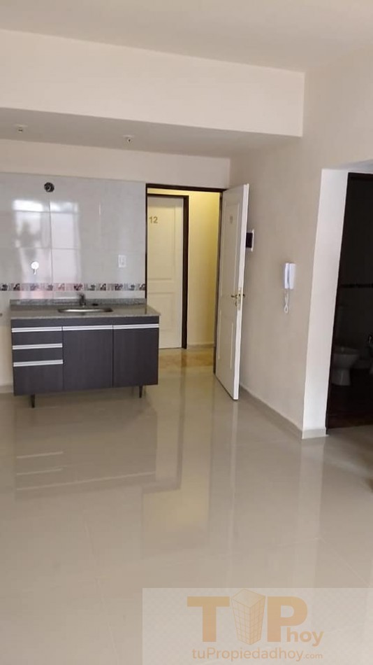 Anual 1 dormitorio - Patio exclusivo - Servicios Incluidos